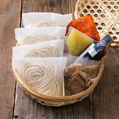 竹籠入り別府冷麺ギフトセット